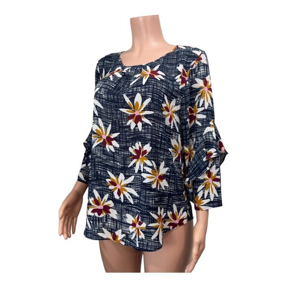 VAN HEUSEN Women SZ M Navy Blue Floral Basic Casual Top Blouse Ruffle 3/4 sleeve - Picture 16 of 16